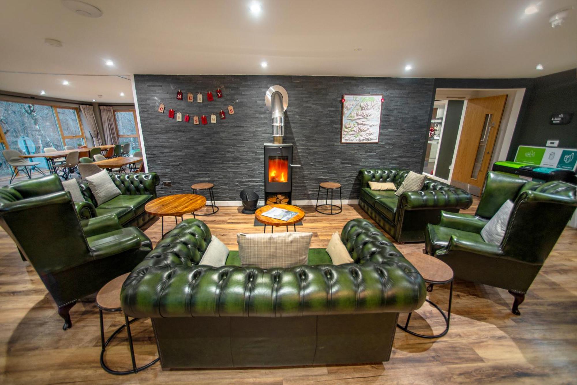 Glen Nevis Youth Hostel Fort William Luaran gambar The lounge at the station