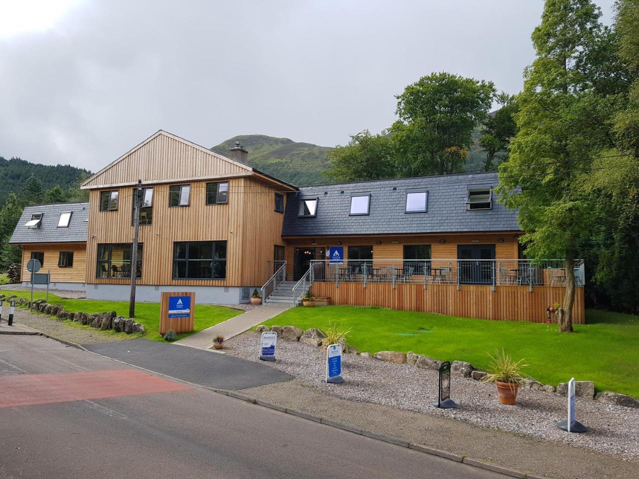 Glen Nevis Youth Hostel Fort William Luaran gambar The new visitor centre at the Scottish Crannog Centre